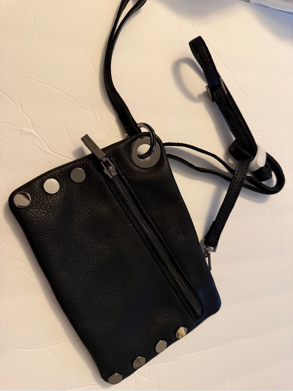 Hammit Black Leather Crossbody/wrislet attachments. Bag with Stud Details - Picture 4 of 4